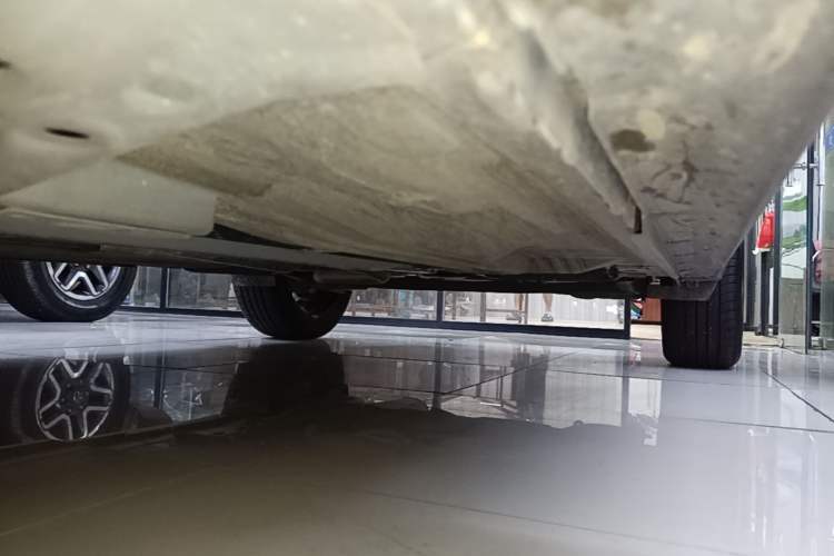 Used Nissan Kicks 2020 1.5L XL CVT Cool Enjoyment Edition Left Side Sill