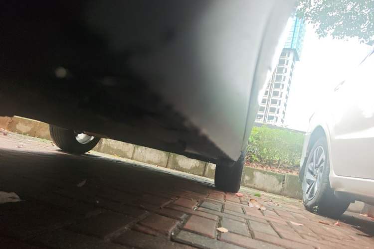 Used Nissan Kicks 2020 1.5L XV CVT Smart Connect Luxury Edition Chassis Front Left