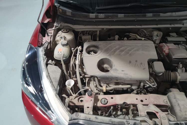Used Nissan Kicks 2020 1.5L XV CVT Smart Connect Luxury Edition Engine Bay Right