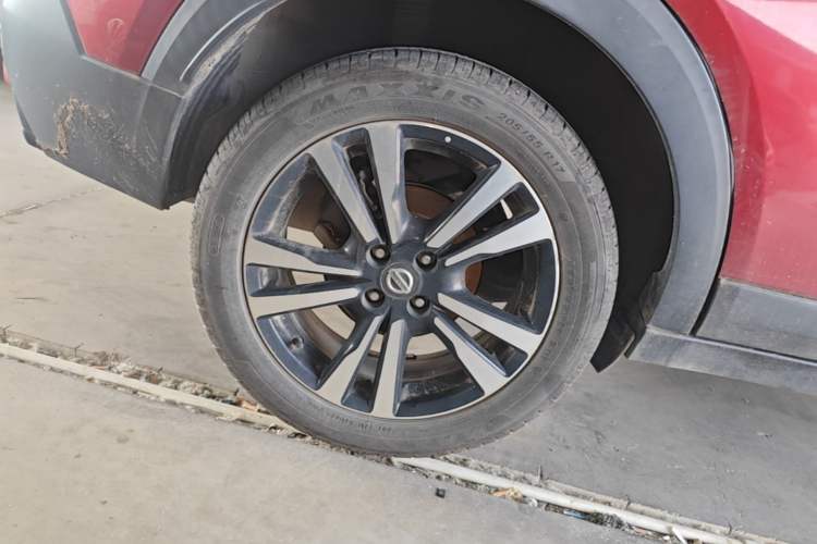 Used Nissan Kicks 2020 1.5L XV CVT Smart Connect Luxury Edition Exterior 5