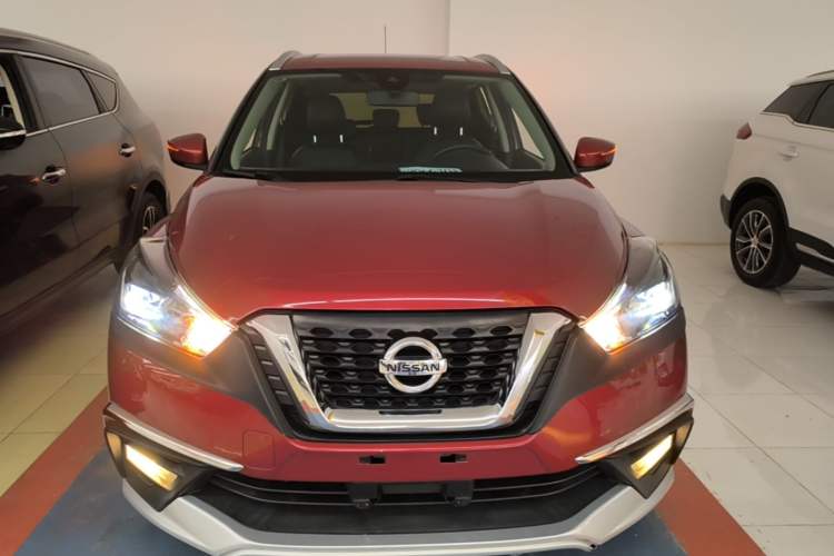 Used Nissan Kicks 2020 1.5L XV TOP CVT Smart Connect Premium Edition Front