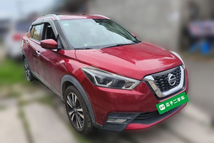 Used Nissan Kicks 2020 1.5L XV CVT Smart Connect Luxury Edition Front Right 45 Deg