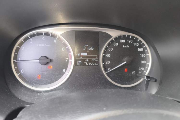 Used Nissan Kicks 2020 1.5L XL CVT Cool Enjoyment Edition Instrument Cluster