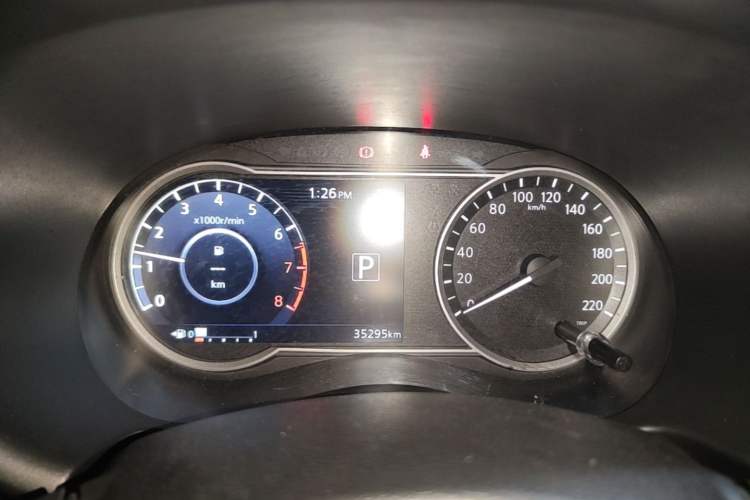 Used Nissan Kicks 2020 1.5L XV CVT Smart Connect Luxury Edition Instrument Cluster