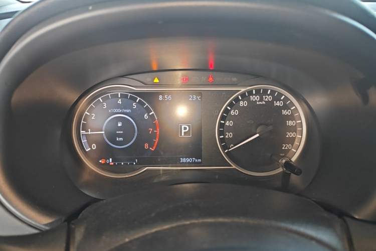 Used Nissan Kicks 2020 1.5L XV CVT Smart Connect Luxury Edition Instrument Cluster