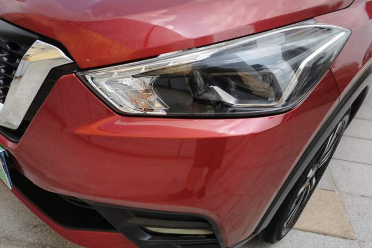 Used Nissan Kicks 2020 1.5L XV CVT Smart Connect Luxury Edition Left Front Headlight