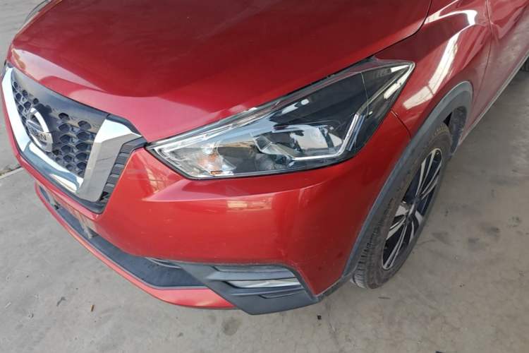 Used Nissan Kicks 2020 1.5L XV CVT Smart Connect Luxury Edition Left Front Headlight