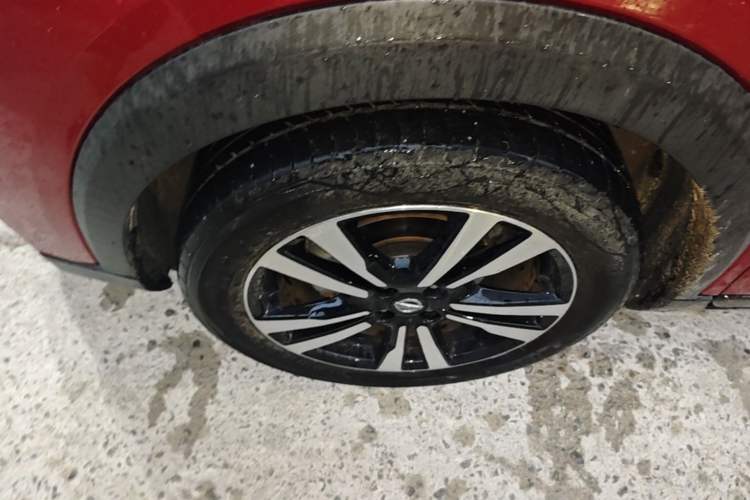 Used Nissan Kicks 2020 1.5L XL CVT Cool Enjoyment Edition Left Front Wheel Hub