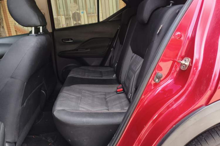 Used Nissan Kicks 2020 1.5L XL CVT Cool Enjoyment Edition Left Rear Seat