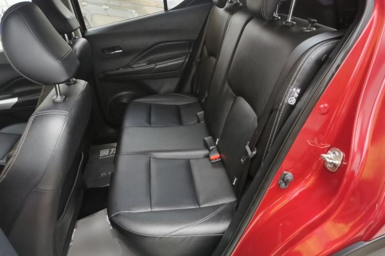 Used Nissan Kicks 2020 1.5L XV CVT Smart Connect Luxury Edition Left Rear Seat