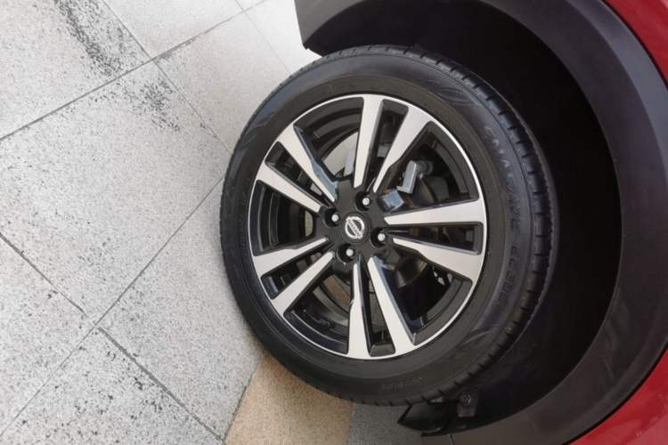 Used Nissan Kicks 2020 1.5L XV CVT Smart Connect Luxury Edition Right Rear Wheel Hub
