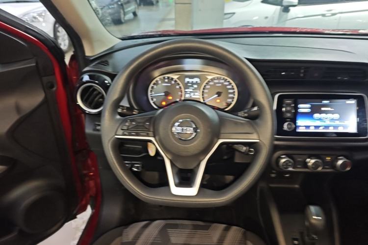 Used Nissan Kicks 2020 1.5L XL CVT Cool Enjoyment Edition Steering Wheel