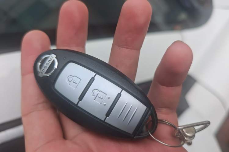 Used Nissan Kicks 2020 1.5L XV CVT Smart Connect Luxury Edition Vehicle Key