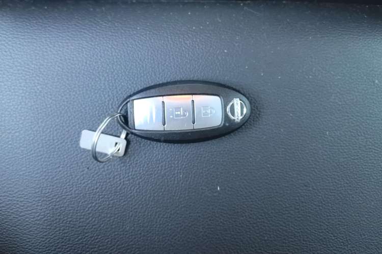 Used Nissan Kicks 2020 1.5L XV CVT Smart Connect Luxury Edition Vehicle Key