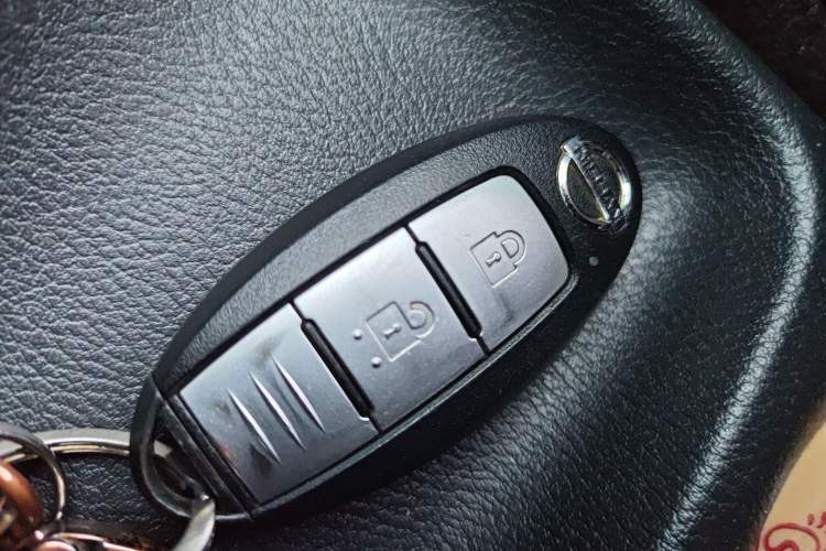 Used Nissan Kicks 2020 1.5L XV TOP CVT Smart Connect Premium Edition Vehicle Key
