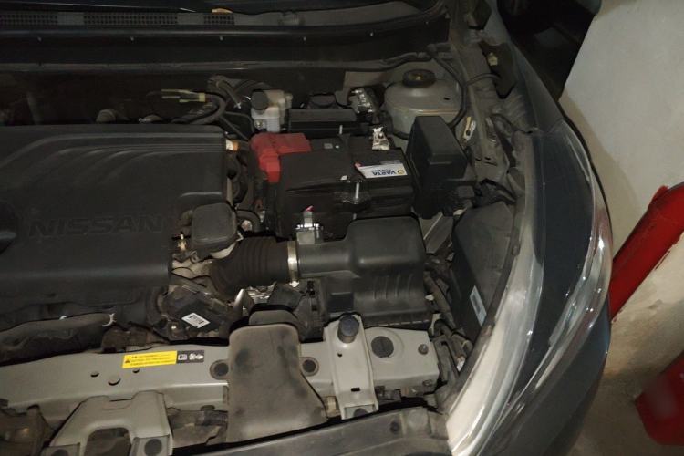 Used Nissan Kicks 2020 1.5L XL CVT Cool Enjoyment Edition Engine Bay Left