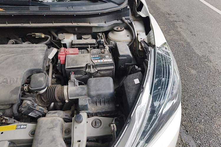 Used Nissan Kicks 2020 1.5L XV CVT Smart Connect Luxury Edition Engine Bay Left