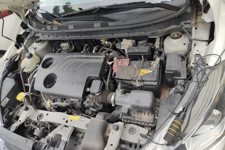 Used Nissan Kicks 2020 1.5L XL CVT Cool Enjoyment Edition Engine Bay Left