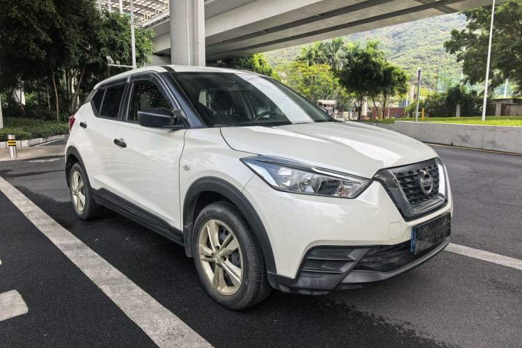 Used Nissan Kicks 2020 1.5L XE Manual Cool Edition Exterior 2
