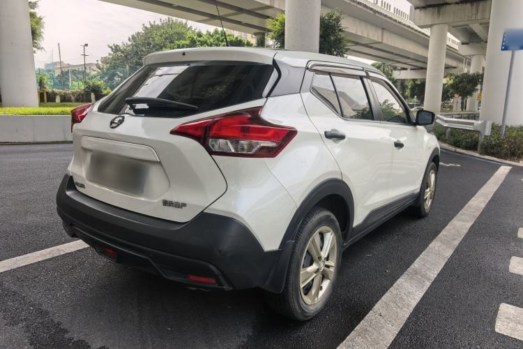 Used Nissan Kicks 2020 1.5L XE Manual Cool Edition Exterior 4
