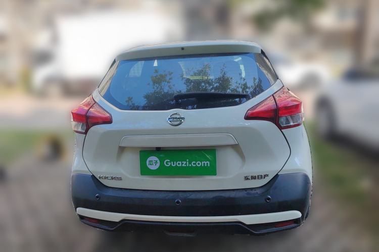 Used Nissan Kicks 2020 1.5L XL CVT Cool Enjoyment Edition Exterior 4