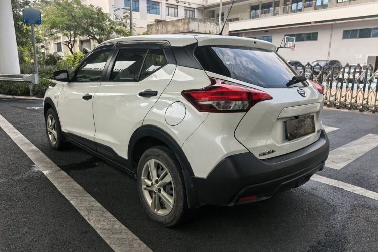 Used Nissan Kicks 2020 1.5L XE Manual Cool Edition Exterior 6