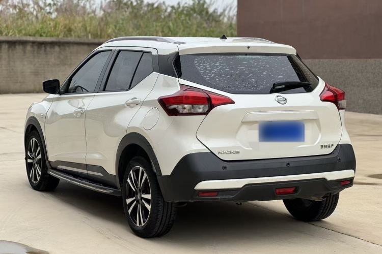 Used Nissan Kicks 2020 1.5L XL CVT Cool Enjoyment Edition Exterior 6