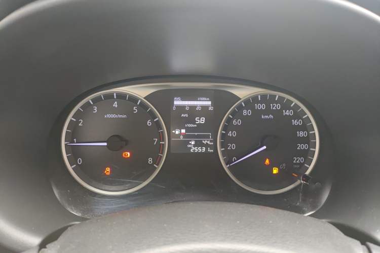 Used Nissan Kicks 2020 1.5L XE Manual Cool Edition Instrument Cluster
