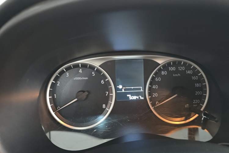 Used Nissan Kicks 2020 1.5L XL CVT Cool Enjoyment Edition Instrument Cluster