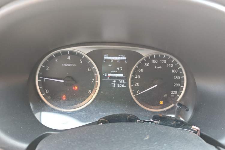 Used Nissan Kicks 2020 1.5L XE Manual Cool Edition Instrument Cluster