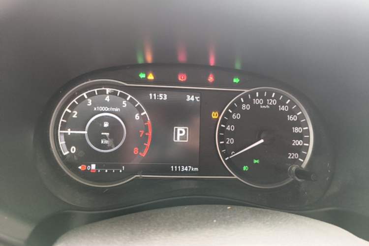 Used Nissan Kicks 2020 1.5L XV CVT Smart Connect Luxury Edition Instrument Cluster