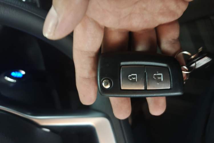 Used Nissan Kicks 2020 1.5L XL CVT Cool Enjoyment Edition Interior 1