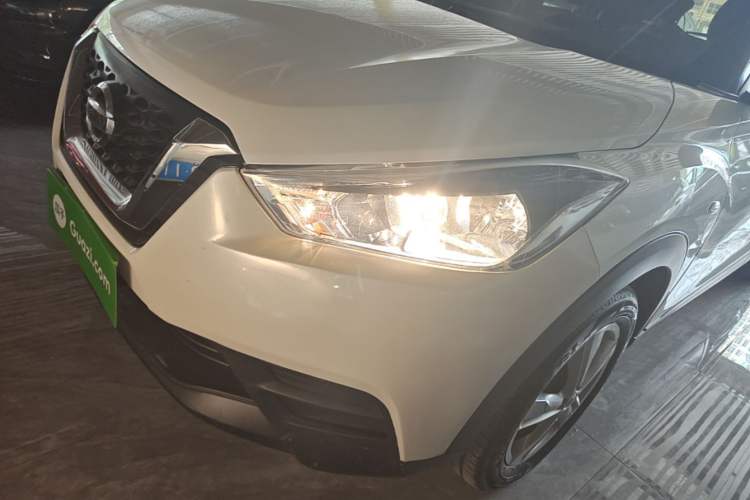 Used Nissan Kicks 2020 1.5L XE Manual Cool Edition Left Front Headlight