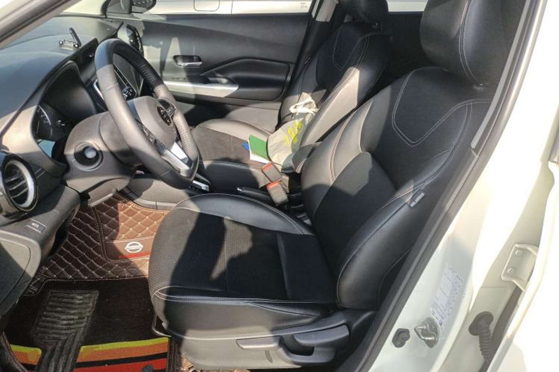Used Nissan Kicks 2020 1.5L XV CVT Smart Connect Luxury Edition Left Front Seat