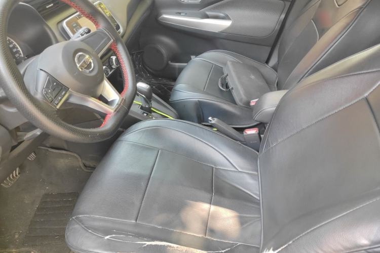 Used Nissan Kicks 2020 1.5L XL CVT Cool Enjoyment Edition Left Front Seat