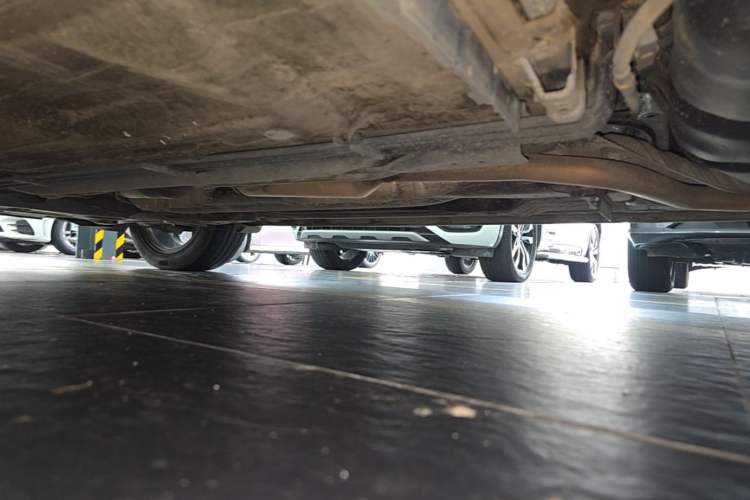 Used Nissan Kicks 2020 1.5L XL CVT Cool Enjoyment Edition Left Side Sill