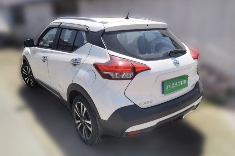 Used Nissan Kicks 2020 1.5L XV CVT Smart Connect Luxury Edition Rear Left 45 Deg