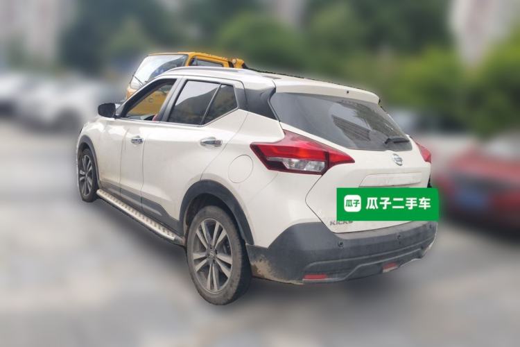 Used Nissan Kicks 2020 1.5L XV CVT Smart Connect Luxury Edition Rear Left 45 Deg
