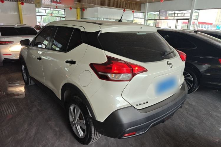 Used Nissan Kicks 2020 1.5L XE Manual Cool Edition Rear Left 45 Deg