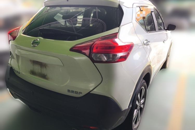 Used Nissan Kicks 2020 1.5L XV CVT Smart Connect Luxury Edition Rear Right 45 Deg