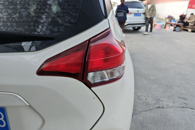 Used Nissan Kicks 2020 1.5L XL CVT Cool Enjoyment Edition Right Rear Taillight