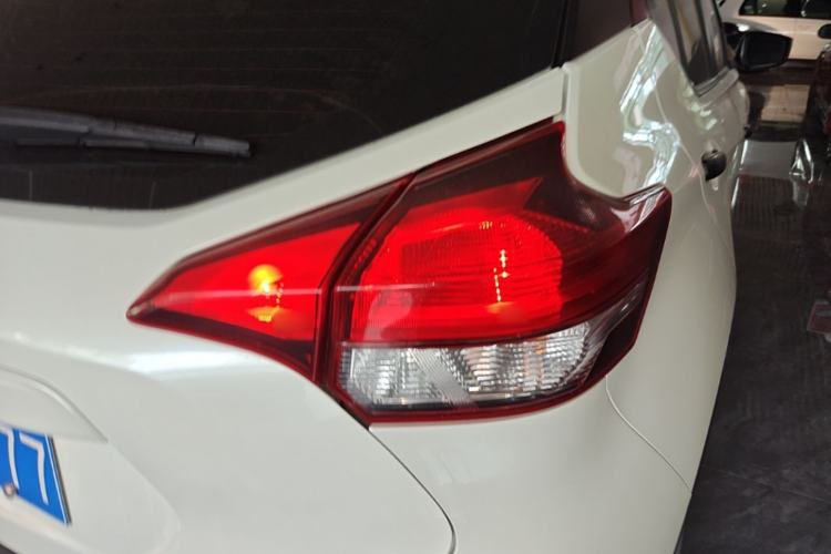 Used Nissan Kicks 2020 1.5L XE Manual Cool Edition Right Rear Taillight