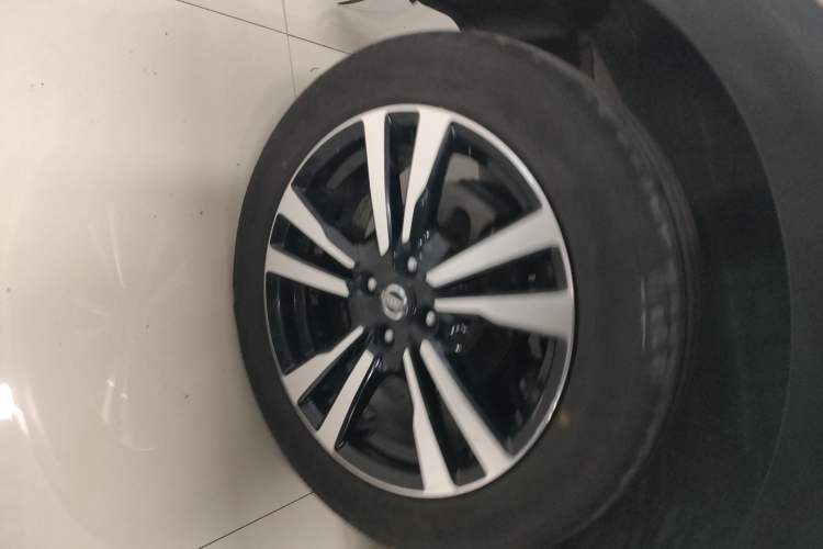 Used Nissan Kicks 2020 1.5L XV CVT Smart Connect Luxury Edition Right Rear Wheel Hub