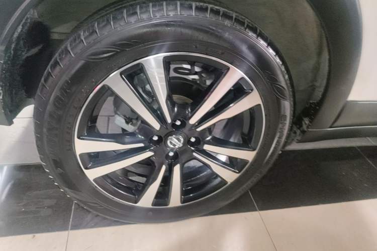 Used Nissan Kicks 2020 1.5L XL CVT Cool Enjoyment Edition Right Rear Wheel Hub