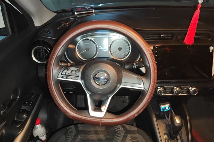 Used Nissan Kicks 2020 1.5L XL CVT Cool Enjoyment Edition Steering Wheel