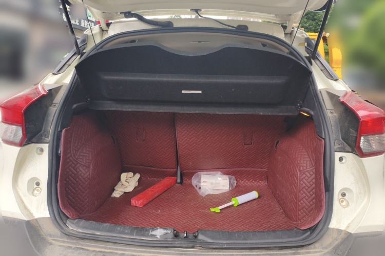Used Nissan Kicks 2020 1.5L XV CVT Smart Connect Luxury Edition Trunk