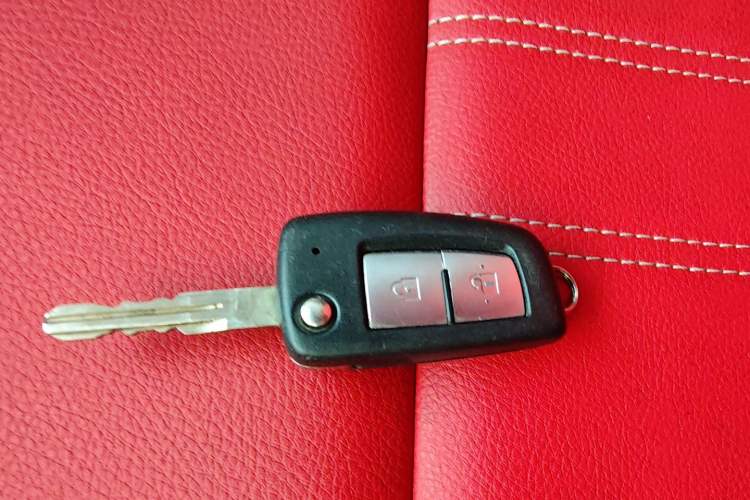 Used Nissan Kicks 2020 1.5L XL CVT Cool Enjoyment Edition Vehicle Key