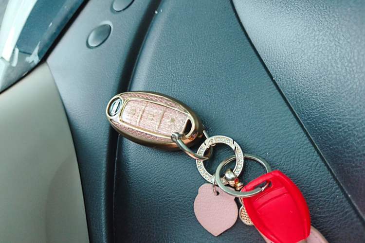 Used Nissan Kicks 2020 1.5L XV CVT Smart Connect Luxury Edition Vehicle Key