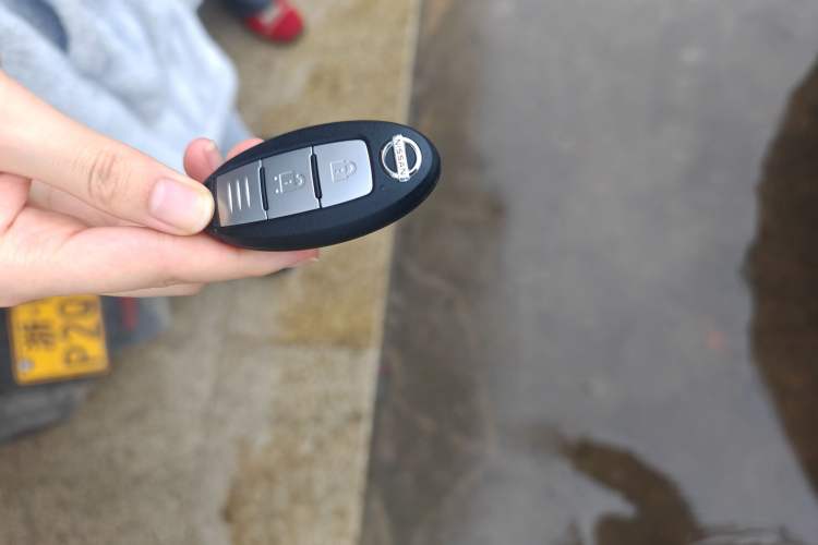 Used Nissan Kicks 2020 1.5L XV CVT Smart Connect Luxury Edition Vehicle Key