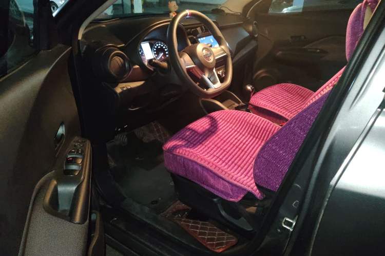 Used Nissan Kicks 2021 1.5L XE Manual Cool Edition Driver Seat